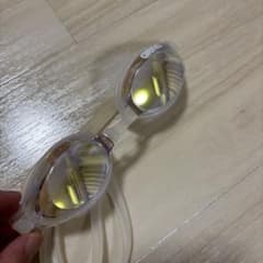 新品未使用arena スイミングゴーグルのサムネイル