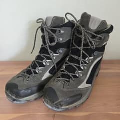 LA SPORTIVA 登山靴 トレッキングシューズのサムネイル