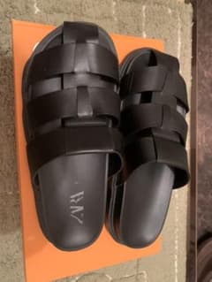 ZARA サンダルのサムネイル