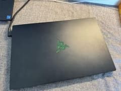 Razer Blade 15 2019 Advanced 1070 144hzのサムネイル
