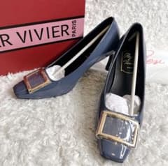 未使用品 ロジェヴィヴィエ バックル パンプス スクエアトゥ