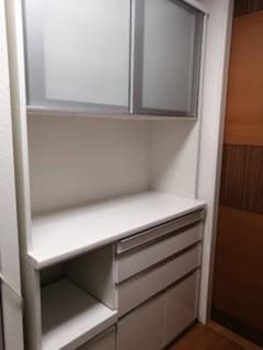 【緊急値下げ】松田家具 食器棚のサムネイル