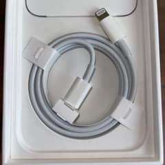 iPhone Apple純正　高速充電のコードのサムネイル