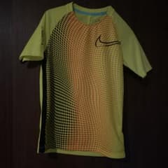 NIKE サッカーウェア　プラシャツ　ジュニアM 150cmのサムネイル