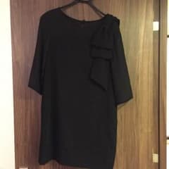 グレースコンチネンタル  黒ワンピース リボンのサムネイル