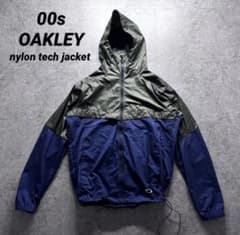 OAKLEY tech navy nylon jacket 00s 短丈のサムネイル