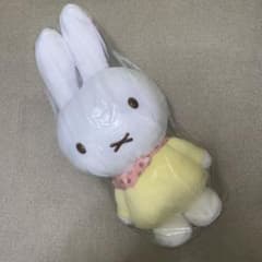 ミッフィー　GRAN+ぬいぐるみ　お花柄のスカーフ