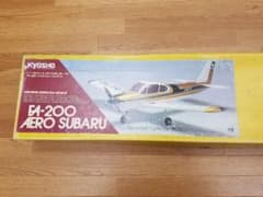 ★激レア★FA-200 AERO SUBARU ラジコン飛行機組立キットのサムネイル