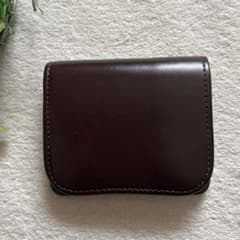 極美品✨ワイルドスワンズ　ミニウォレット　焦茶 極美品✨ワイルドスワンズ ミニウォレット 焦茶 - メルカリ