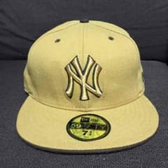 ぱん様専用☆NEWERA62㎝のサムネイル