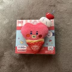 BT21 baby plush badge - FamilyMart exclusive - TATA