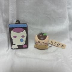 ちいかわ キャラパキ くりまんじゅう ラバーキーホルダーのサムネイル