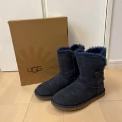 UGG ムートンブーツのサムネイル