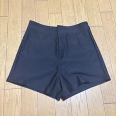 ショートパンツのサムネイル