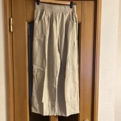 ベージュ ワイドパンツ イージーパンツのサムネイル