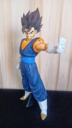 C*u様 ドラゴンボールフィギュア グランディスタ ベジット 黒髪 