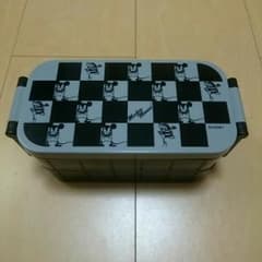 ★お取り置き★ミッキー★２段お弁当箱のサムネイル