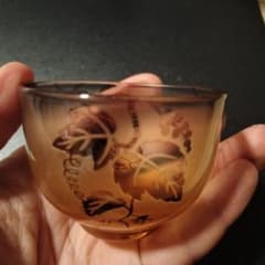 ぶどう柄 ぐい呑み お猪口 ガラス製のサムネイル