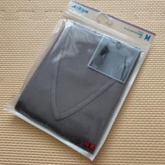 ☆新品☆ユニクロ エアリズム メンズ メッシュVネック(半袖) グレー Mサイズのサムネイル