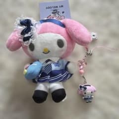 マイメロディー制服マスコットキーホルダーセット - メルカリ
