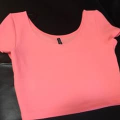 H&MのチビTのサムネイル