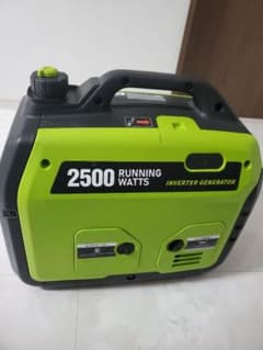 EENOUR 2500W インバーター発電機のサムネイル