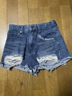 charlie様専用　ZIDDY ダメージデニム　ショートパンツのサムネイル