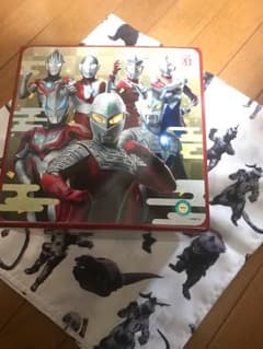 ウルトラマン重箱セットのサムネイル