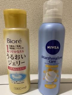 ボディークリームと化粧水+乳液のサムネイル