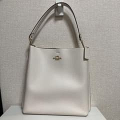 【はっちゃん】COACH　CA214 モリー　バケット　ホワイト はっちゃん様 専用】COACH CA214 モリー バケット ホワイト - メルカリ