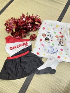 OSAKA EVESSA bt's チアユニフォーム　ポンポン付　大阪エヴェッサ 大阪エヴェッサ bt'sチア ユニフォーム ポンポン 一式 - メルカリ