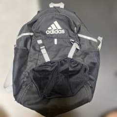 adidas ブラック バックパックのサムネイル