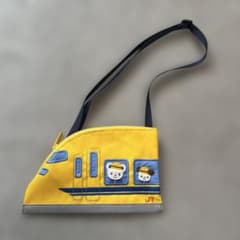 最終値下　限定ファミリア　ドクターイエロー　コラボ　サコッシュ　ショルダーバッグ 最終値下 限定ファミリア ドクターイエロー コラボ サコッシュ