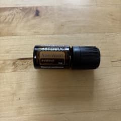 doTERRA ナイオウッド エッセンシャルオイル 5 mLのサムネイル