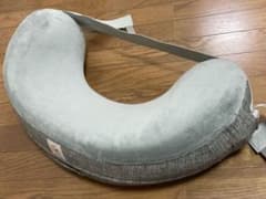 Ergobaby 授乳クッションのサムネイル