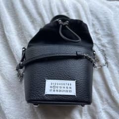 【メルカリ最安値】Maison Margiela 5AC バケットバッグのサムネイル