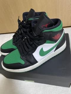 NIKE AIR JORDAN 1 MID "PINE GREEN"のサムネイル