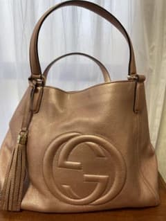 日本限定色⭐️グッチ　GUCCI  ソーホー ショルダーバッグのサムネイル