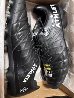 ATHLETA O Rei サッカーシューズ 27.5cm ブラックのサムネイル