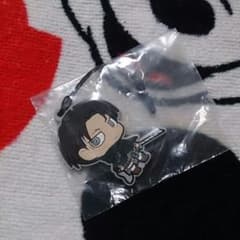 進撃の巨人     リヴァイイヤホンジャックのサムネイル