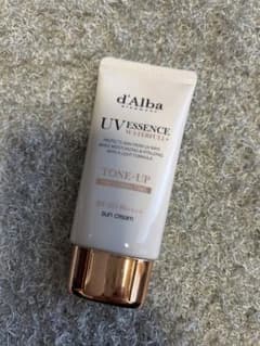 d'Alba UV ESSENCE TONE-UP 50mlのサムネイル
