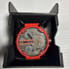 DIESEL メンズ 腕時計 DZ7370 レッド
