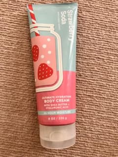 Strawberry Soda ボディクリーム 226gのサムネイル