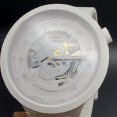 新品電池 Swatch スウォッチ スケルトン BIG BOLD ホワイト 白 新品電池 Swatch スウォッチ スケルトン BIG BOLD ホワイト 白 - メルカリ