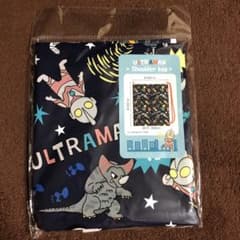 《新品》ウルトラマン ショルダーバッグのサムネイル