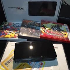 Nintendo-3DS＋スマブラ＋ポケモン＋モンハンのセットのサムネイル