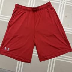 UNDER ARMOUR レッド ランニングショーツ XL MTR8318