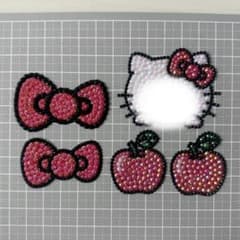 メンカラ 赤 レッド リボン りんご うちわデコ ストーン デコパーツ 5点のサムネイル