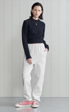 【美品】H BEAUTY&YOUTH ドライタッチスウェットパンツのサムネイル