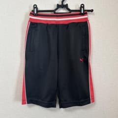 PUMA ジャージ　半ズボンのサムネイル